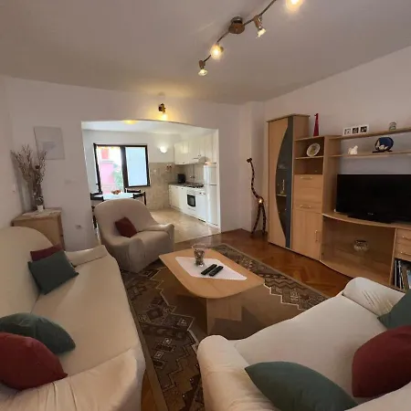 Apartment Bruna 1